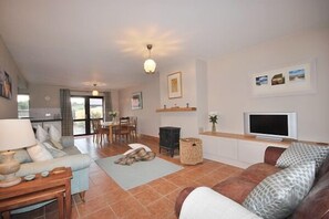 TV a schermo piatto, lettore DVD