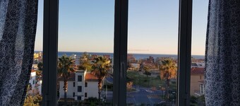 Erittäin Kodikas Talo Upea Merinäköala!