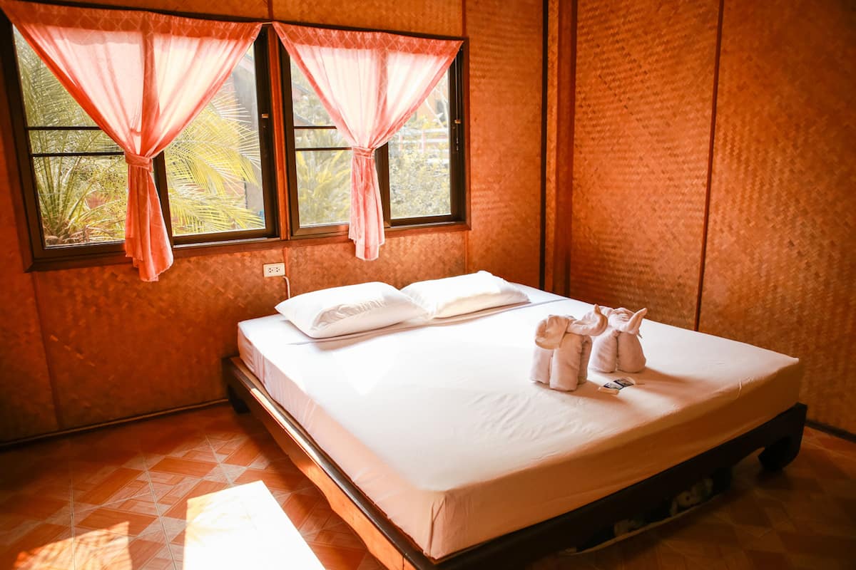 Phòng Tiêu chuẩn | Giường gấp/giường phụ (phụ phí), bộ trải giường