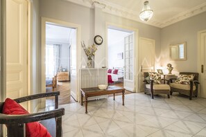 Interior - Verdi 2 bedroom apartment VRBO (Nice)