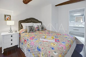 1 bedroom, iron/ironing board, bed sheets