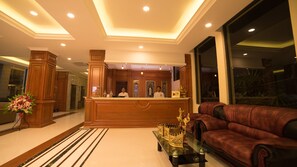 Reception - Win Unity Hotel Mandalay (Mandalay)
