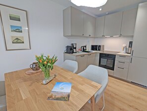 Nicht klassifiziertes Bild, 4 von 16, Schaltfläche