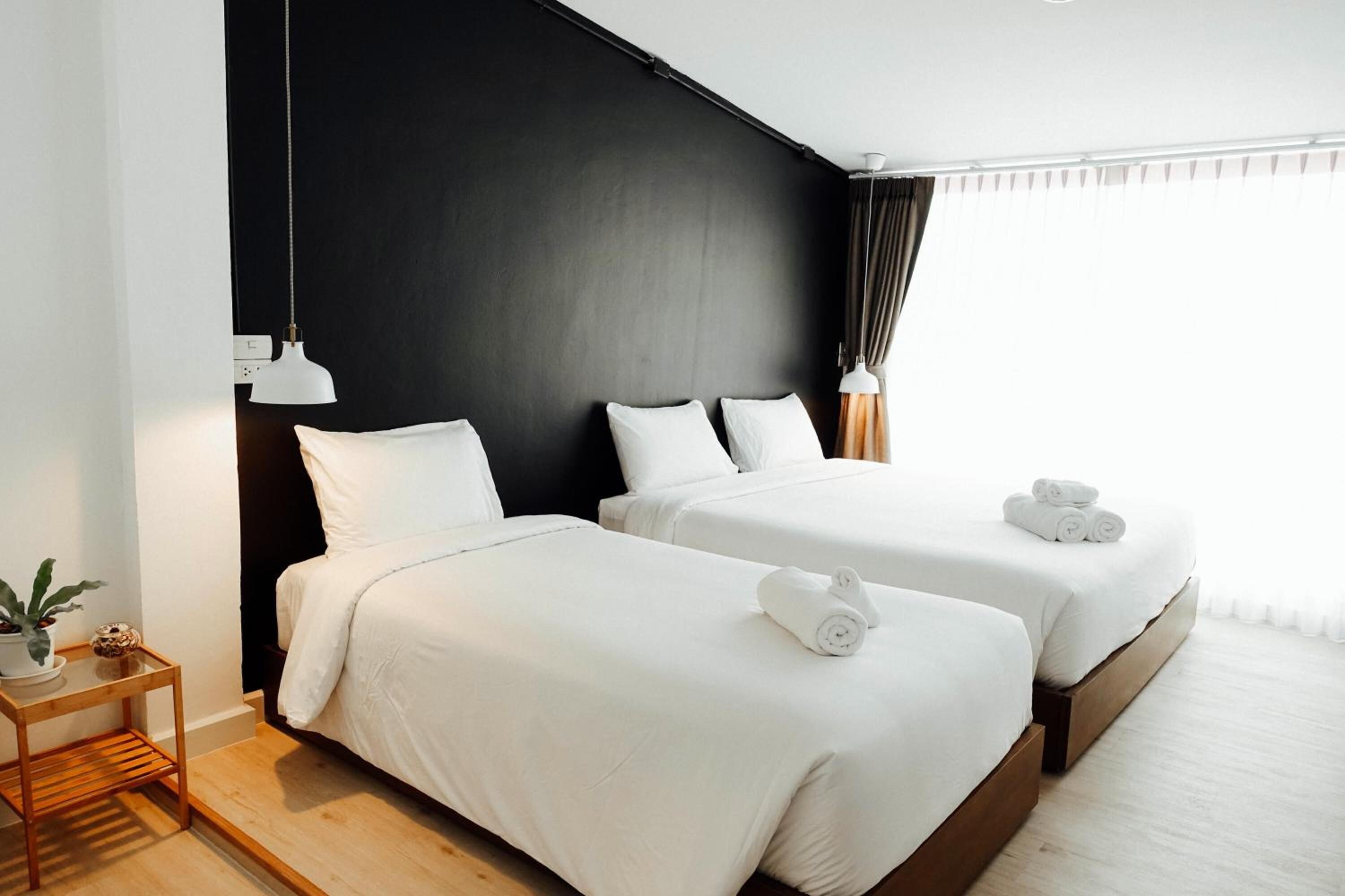 premium bedding, select comfort beds, minibar, in-room safe