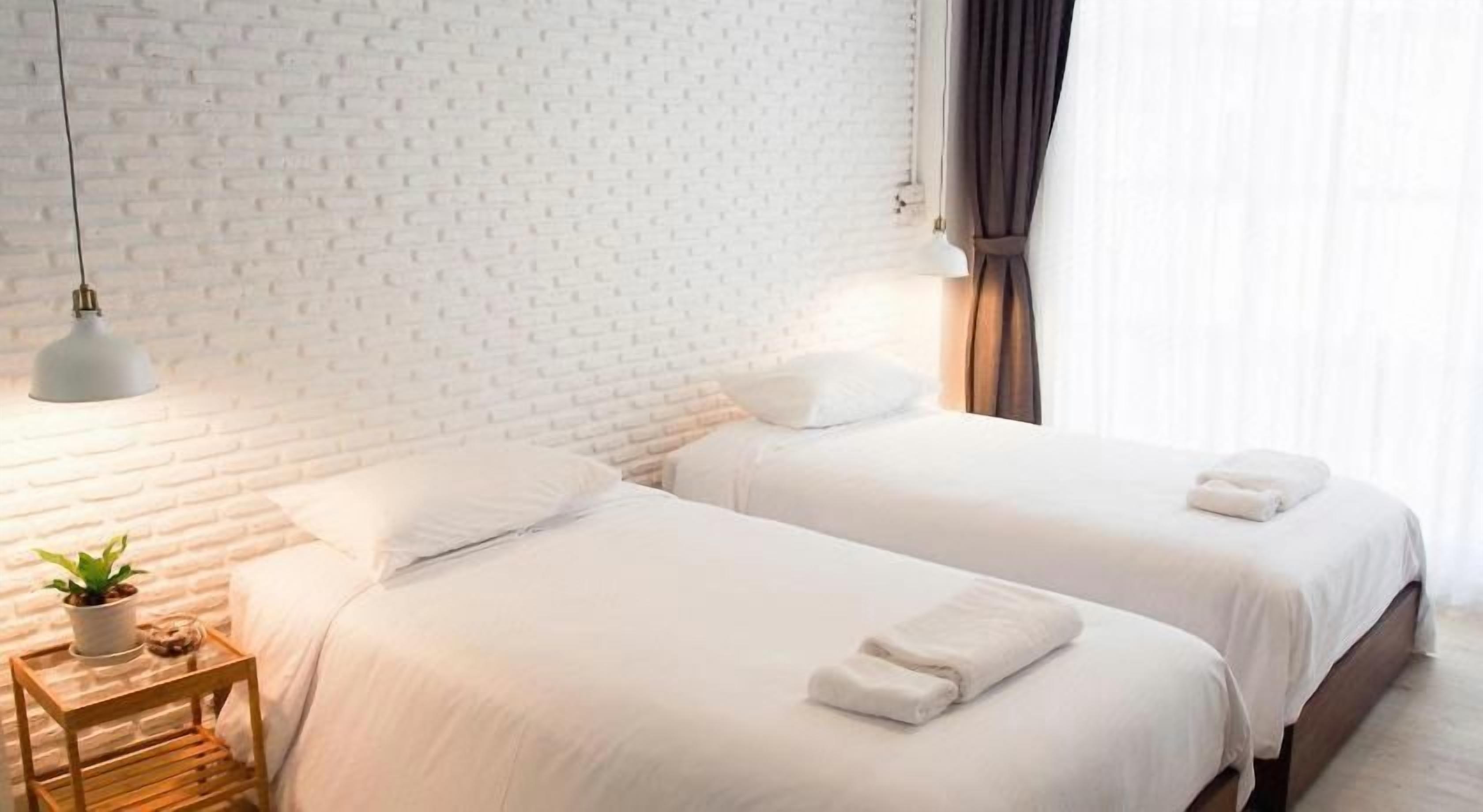 Literie de qualité supérieure, matelas Select Comfort, minibar