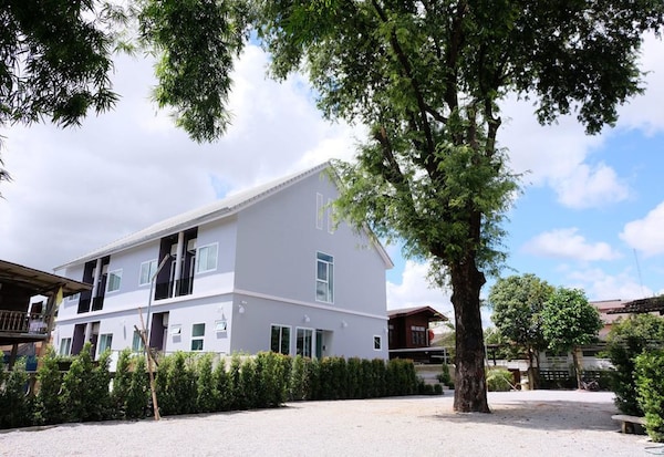New Neat Minimalist Design Unit, Chiang Rai - Mueang Chiang Rai