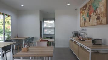 Area sarapan