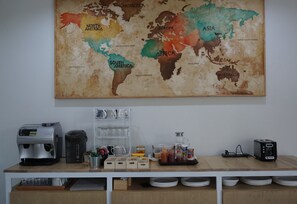 Breakfast area - Oh My Place (Chiang Rai)