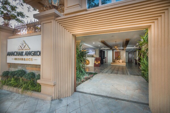 Interior - Anachak Angkor Suite (Siem Reap)