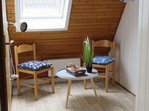 Interior - Ferienhaus Seemannsgarn 3 with Wi-Fi and SKY (Friedrichskoog)