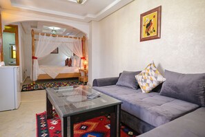 Estudi Deluxe | Roba de llit d'alta qualitat, cortines opaques i bressols 