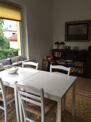 Dineren