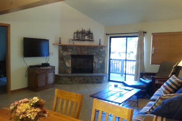 Living Room with Gas Fireplace