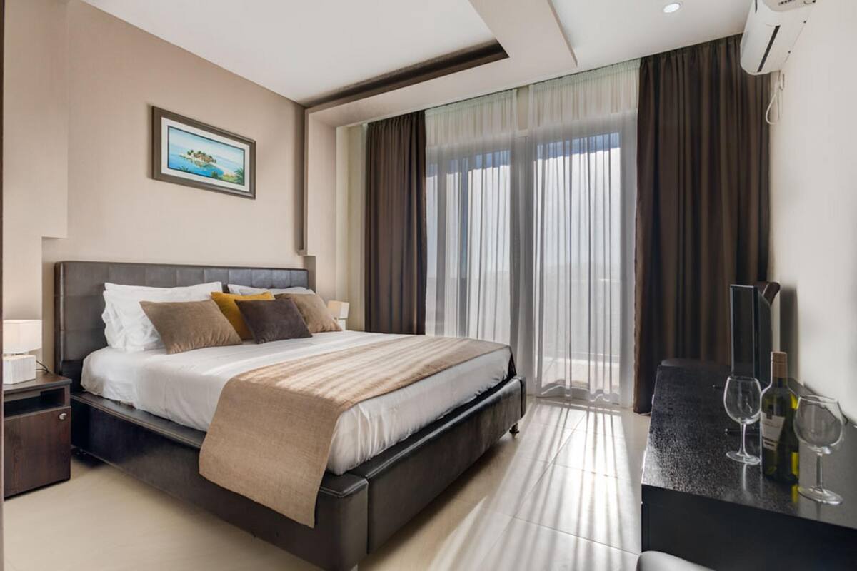Comfort Apartment, 1 Bedroom, Kitchenette, Annex Building
