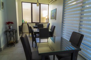 Restaurant - Apartments Nilaj (Ulcinj)