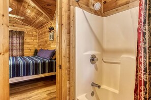 Bathroom - Awesome Honey Bear, “Cozy Cabin Retreat in the Smokies – Comfort & Fun for All”! (Sevierville)