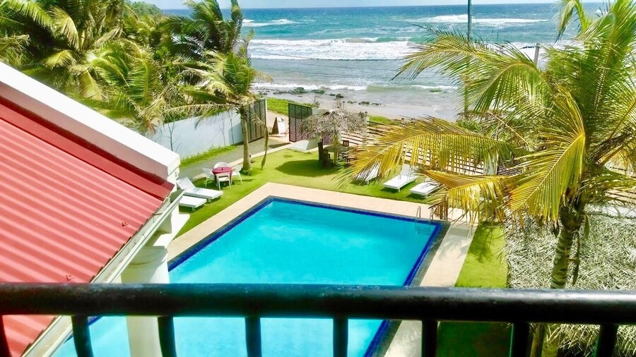 Crystal Resort Dickwella