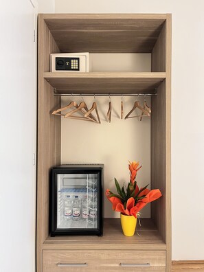 Standard Double or Twin Room - Hotel la Scala (Florence)