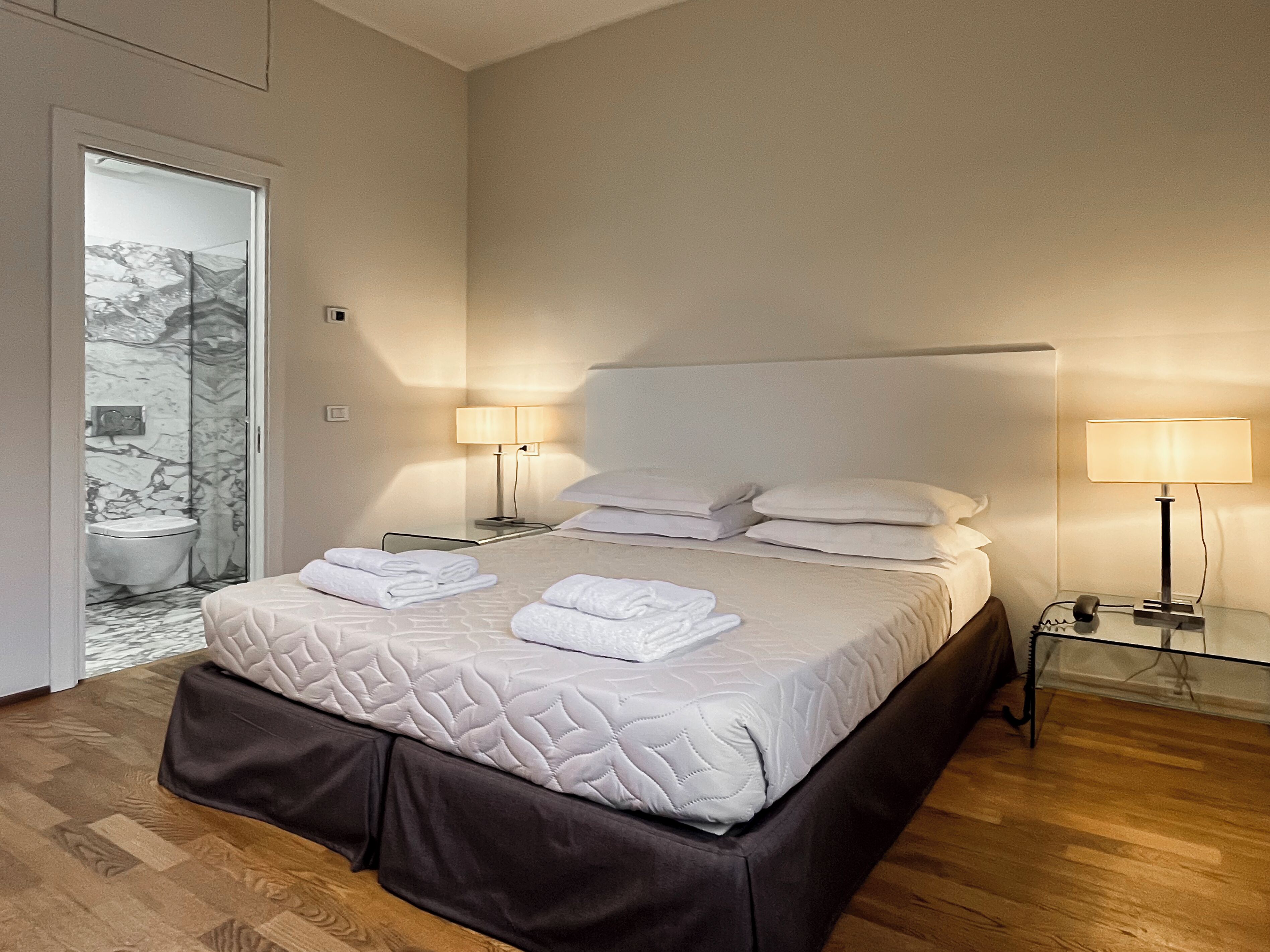 Standard Double or Twin Room | Premium bedding, in-room safe, laptop workspace, free WiFi