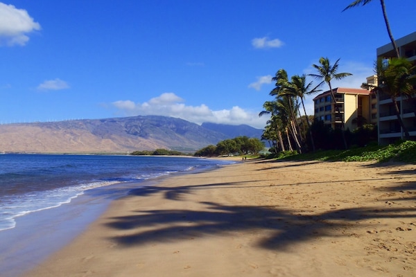 Sugar Beach facing the West Mountains