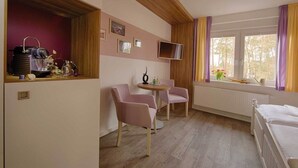 Double Room | Free WiFi