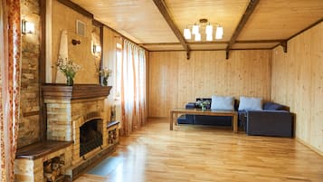 Standard Double or Twin Room, Shared Bathroom | Living area | Flat-screen TV