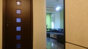 アパートメント 1 ベッドルーム (  №2) | リビングルーム | 薄型テレビ