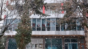 Mặt tiền nơi lưu trú