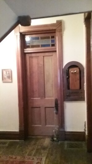 Interior entrance - Smithville Historical Museum and Inn (Smithville)