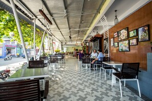 Breakfast, lunch, dinner served; Vietnamese cuisine  - V3 Hostel (Nha Trang)