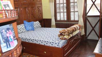 Standard Double or Twin Room, 2 Bedrooms, Valley View | Desk, laptop workspace, soundproofing, iron/ironing board