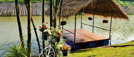Dock