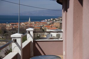 Studio | Terrace/patio