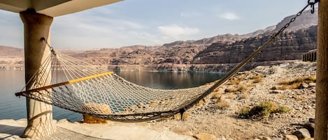 Basic Twin Room, 1 Bedroom, Beach View | Teres/patio