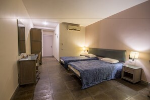 Bed sheets - Azraq Lodge (Azraq)