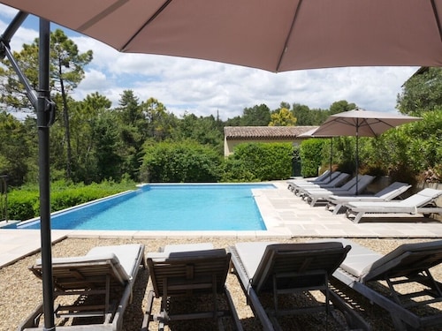 MONTAUROUX 30MN OF CANNES APARTMENT CONDITIONING TERRACE GARDEN PRIVATE POOL