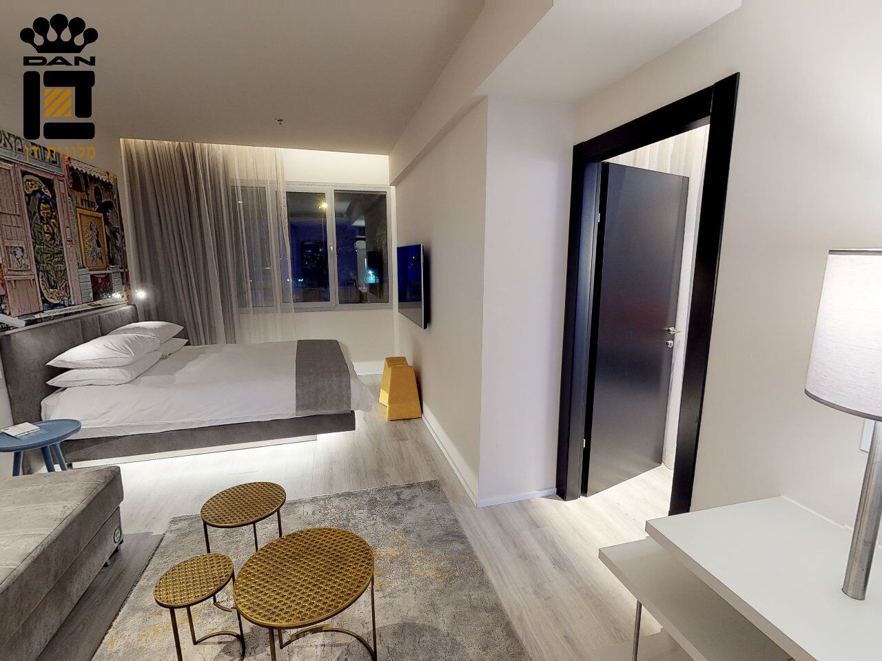 Suite | Premium bedding, in-room safe, free WiFi, bed sheets