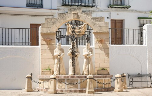 Awesome home in Arcos de la Frontera