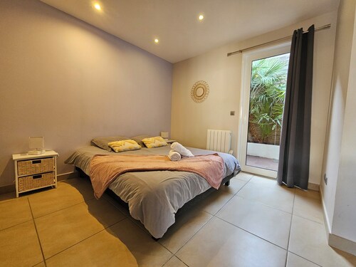 Pasino bright apartment 80m²+patio 40m², WIFI, Parking, 6p, N°8 