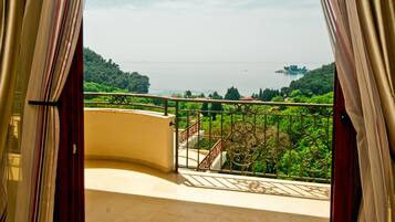 Căn hộ Deluxe, 2 phòng ngủ, 2 phòng tắm, quang cảnh biển (St. George) | Ban công