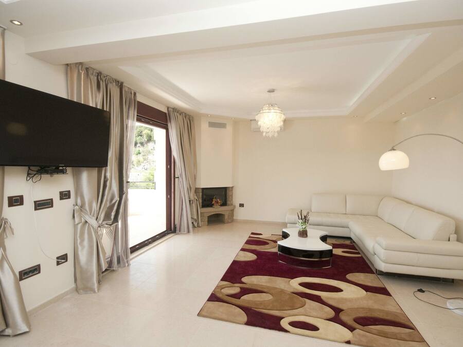 Apartament Deluxe, 2 dormitoris, 2 banys, vistes al mar (St. George) | Sala d'estar | Televisor de pantalla plana