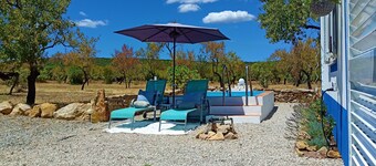 Cottage in middle of almond orchard 15 minutes from Fuseta beach