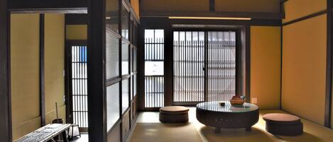 Nhà (Private Vacation Home) | Chăn bông, truy cập Internet không dây miễn phí, bộ trải giường