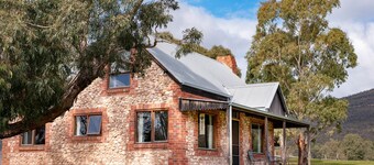 Grampians Pioneer stone cabin