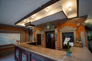 Reception - Hotel Sinar Bali Legian (Legian)