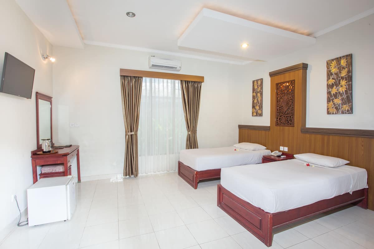 Standard Bungalow | In-room safe, desk, free WiFi, bed sheets
