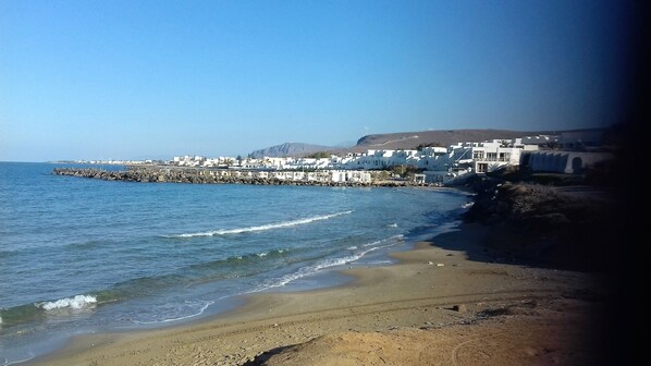 Beach - Anna Apartment 50 meters from the sea (Heraklion-Crete)
