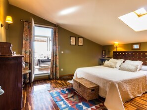 3 Schlafzimmer, Bügeleisen/Bügelbrett, Internetzugang, Bettwäsche