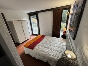 5 bedrooms, iron/ironing board, travel cot, free WiFi - Large family home ideally located between beach and ocean (Lège-Cap-Ferret)