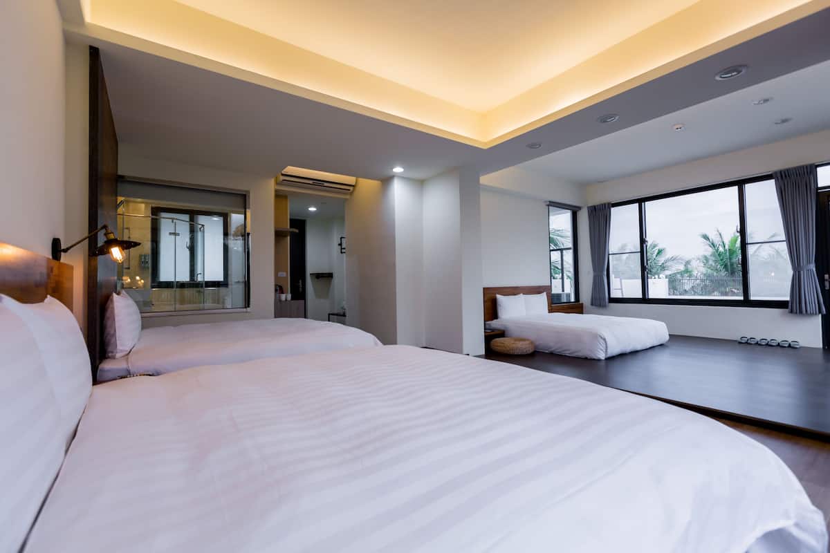 Standard Room | Bar mini percuma, meja, langsir/tirai gelap terus, kalis bunyi